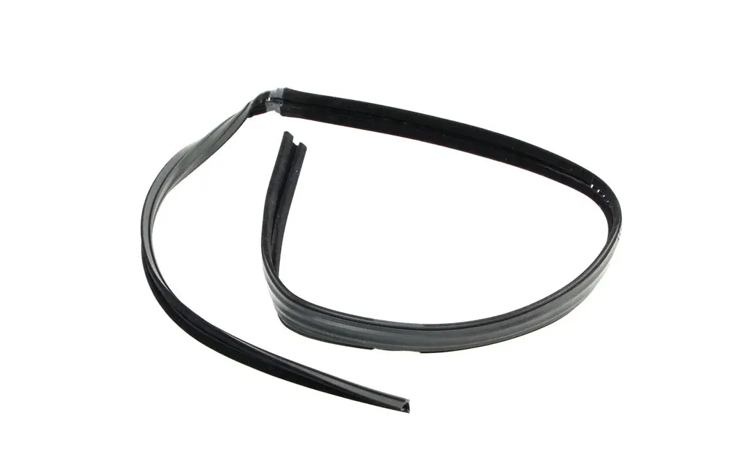 Front Door Glass Run - RH - 81-87 Chevy GMC C/K Truck Blazer Jimmy Suburban