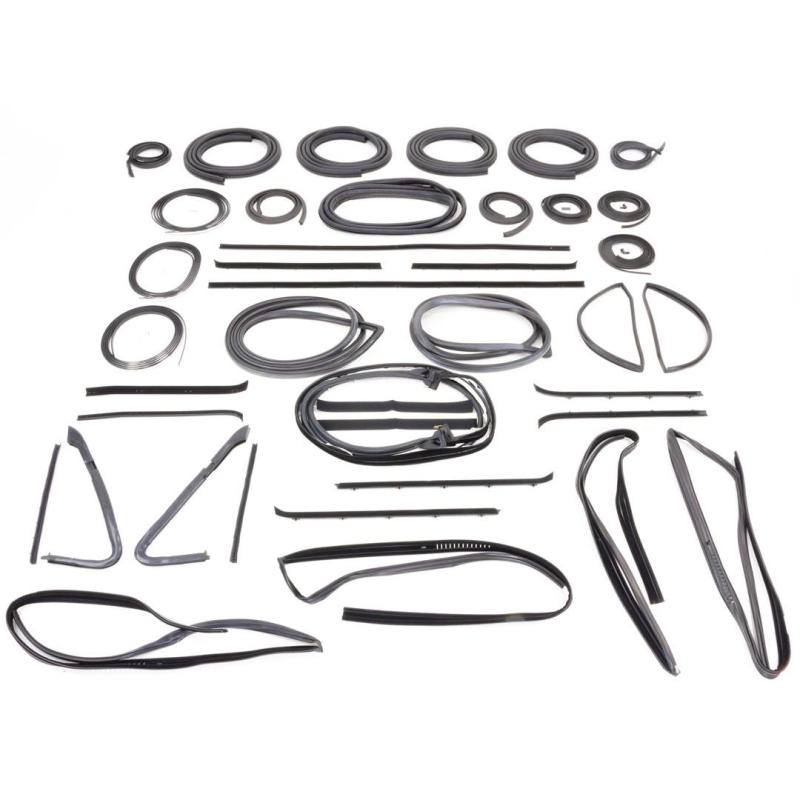 Weatherstrip Kit - w/o Chrome Lock Strip - 81-85 Chevy GMC CK Suburban with Tailgate