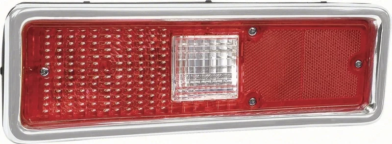 Tail Lamp Assembly - LH (late 71 with Large Backup Lens) - 71-72 Nova