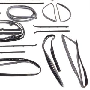 Weatherstrip Kit - w/o Chrome Lock Strip - 81-85 Chevy GMC CK Suburban with Tailgate - Image 5 of 5
