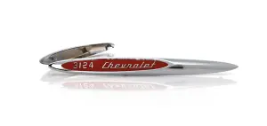 Fender Emblems - Pair - CHEVROLET 3124 - 57 Chevy Cameo Pickup - Image 1 of 3
